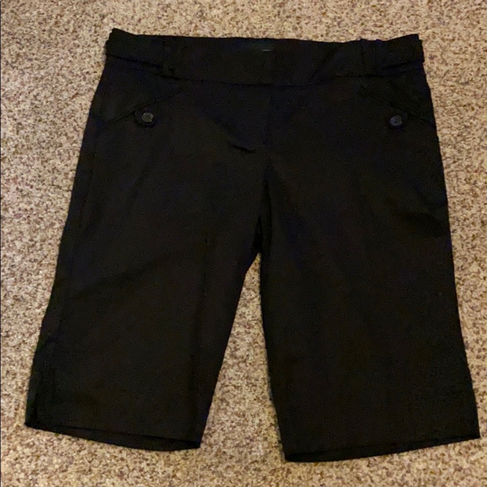 The Limited Black Capri